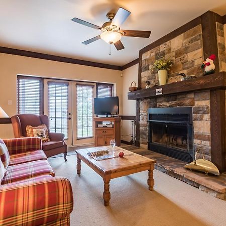 Algonquin By Tremblant Sunstar Apartment Mont-Tremblant Bagian luar foto