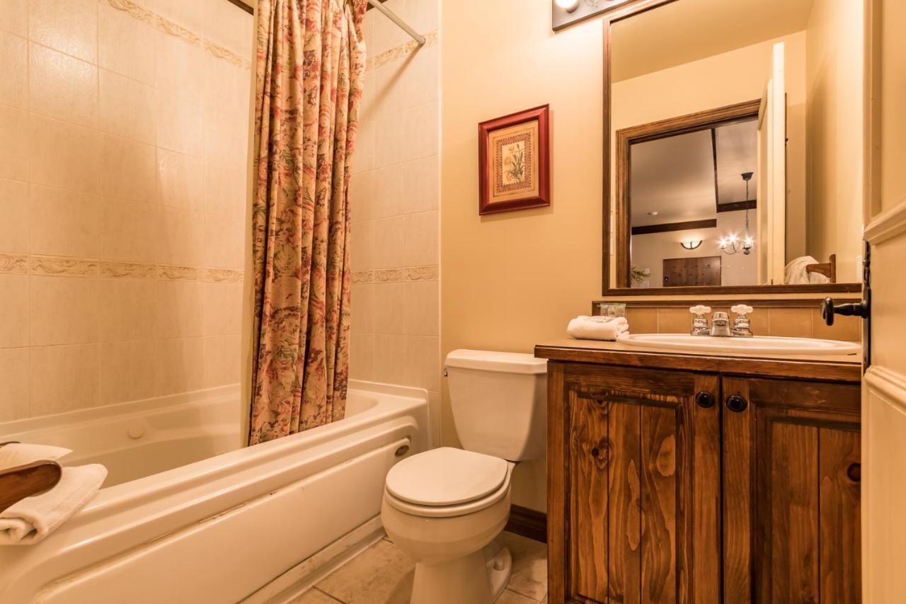 Algonquin By Tremblant Sunstar Apartment Mont-Tremblant Bagian luar foto